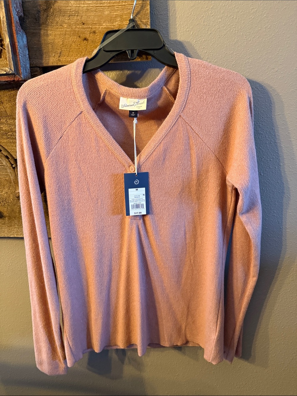 Universal Thread Women's V-Neck Sweater - Dusty Pink